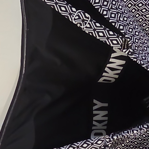 NWT: DKNY Black & White One Piece Swimsuit - Picture 7 of 8